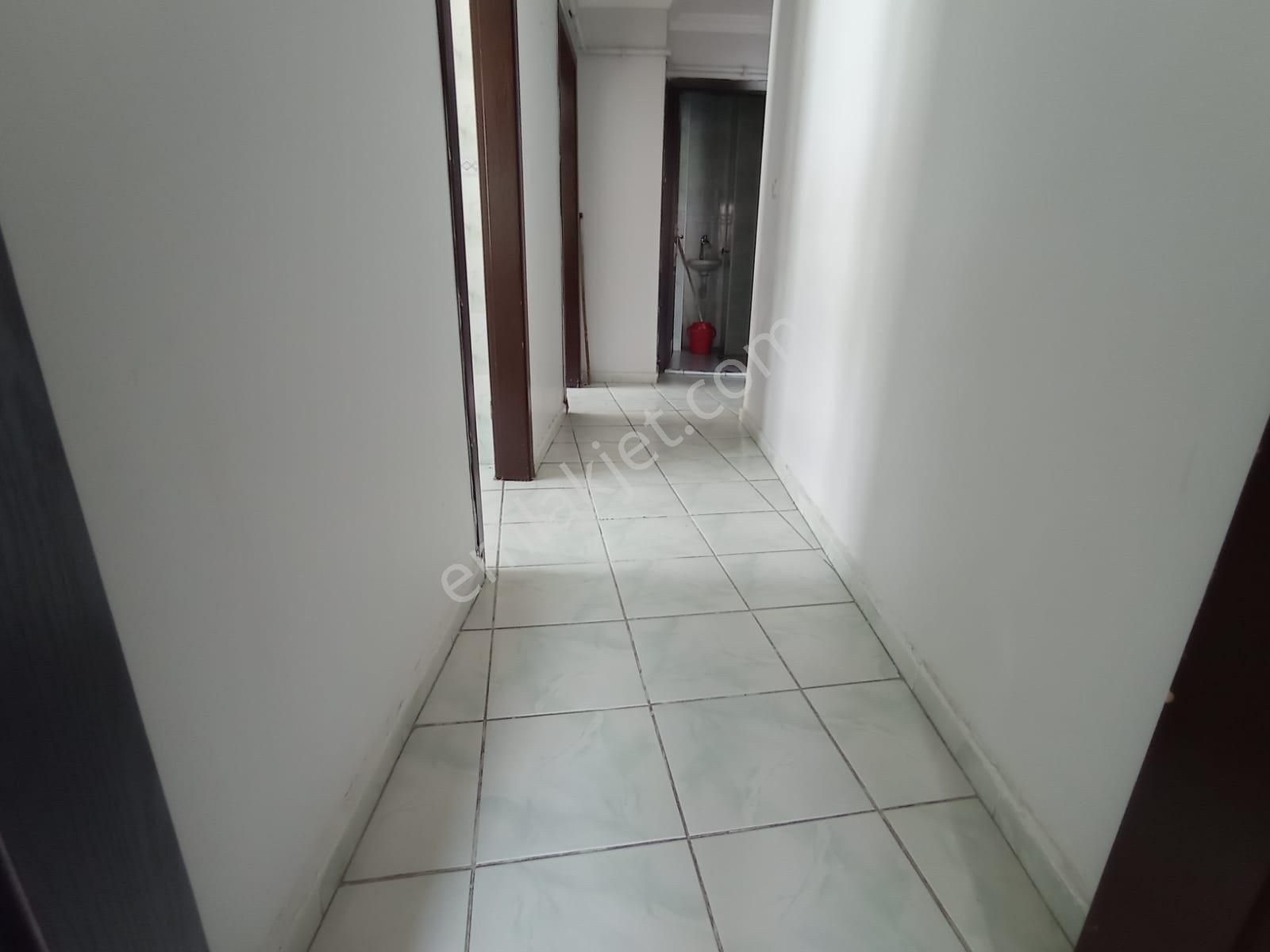 İncirli Refik Saydam Cd Üzeri Bağımsız Ön Cephe - Görsel 11