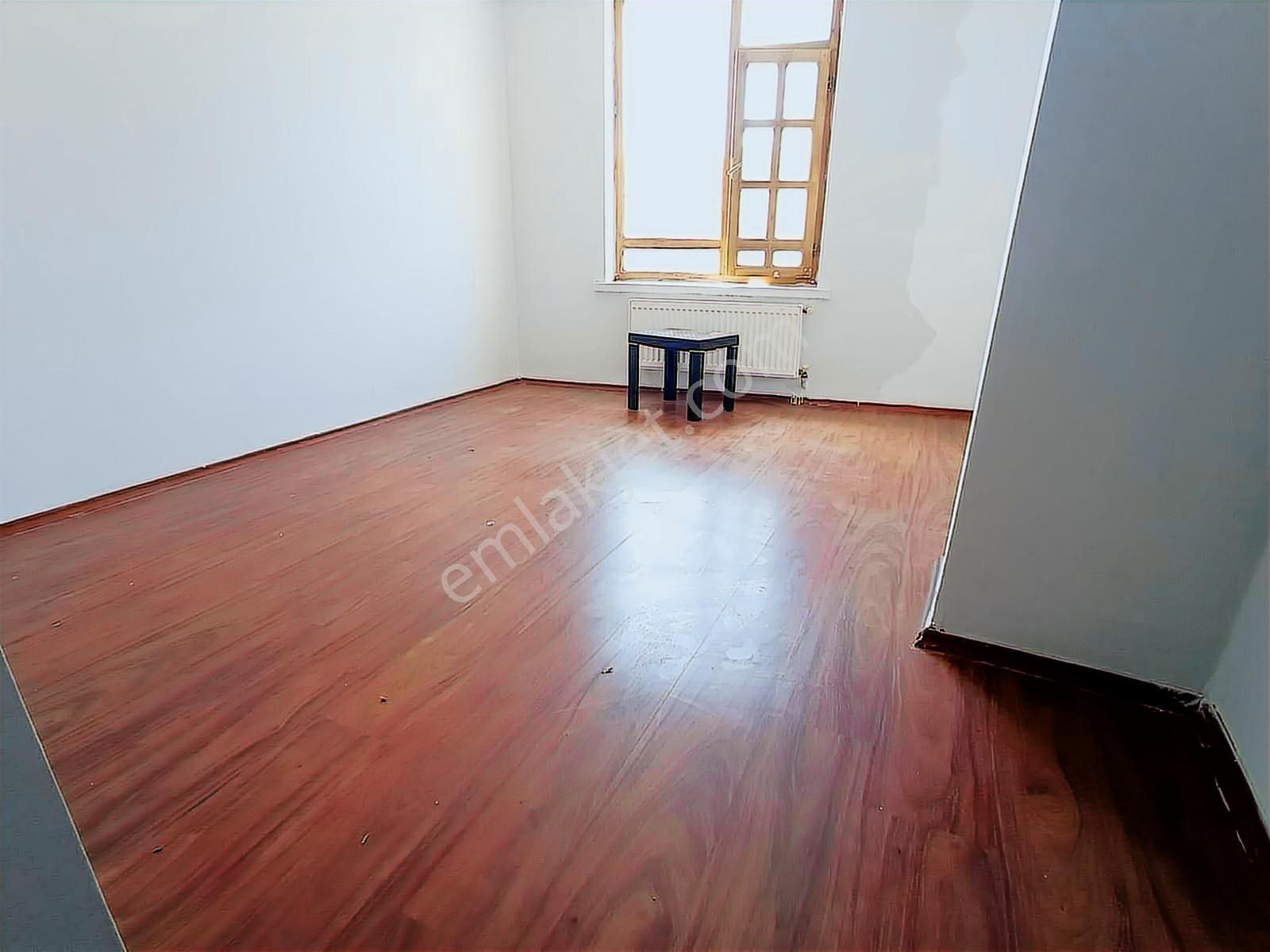 İncirli Refik Saydam Cd Üzeri Bağımsız Ön Cephe - Görsel 14