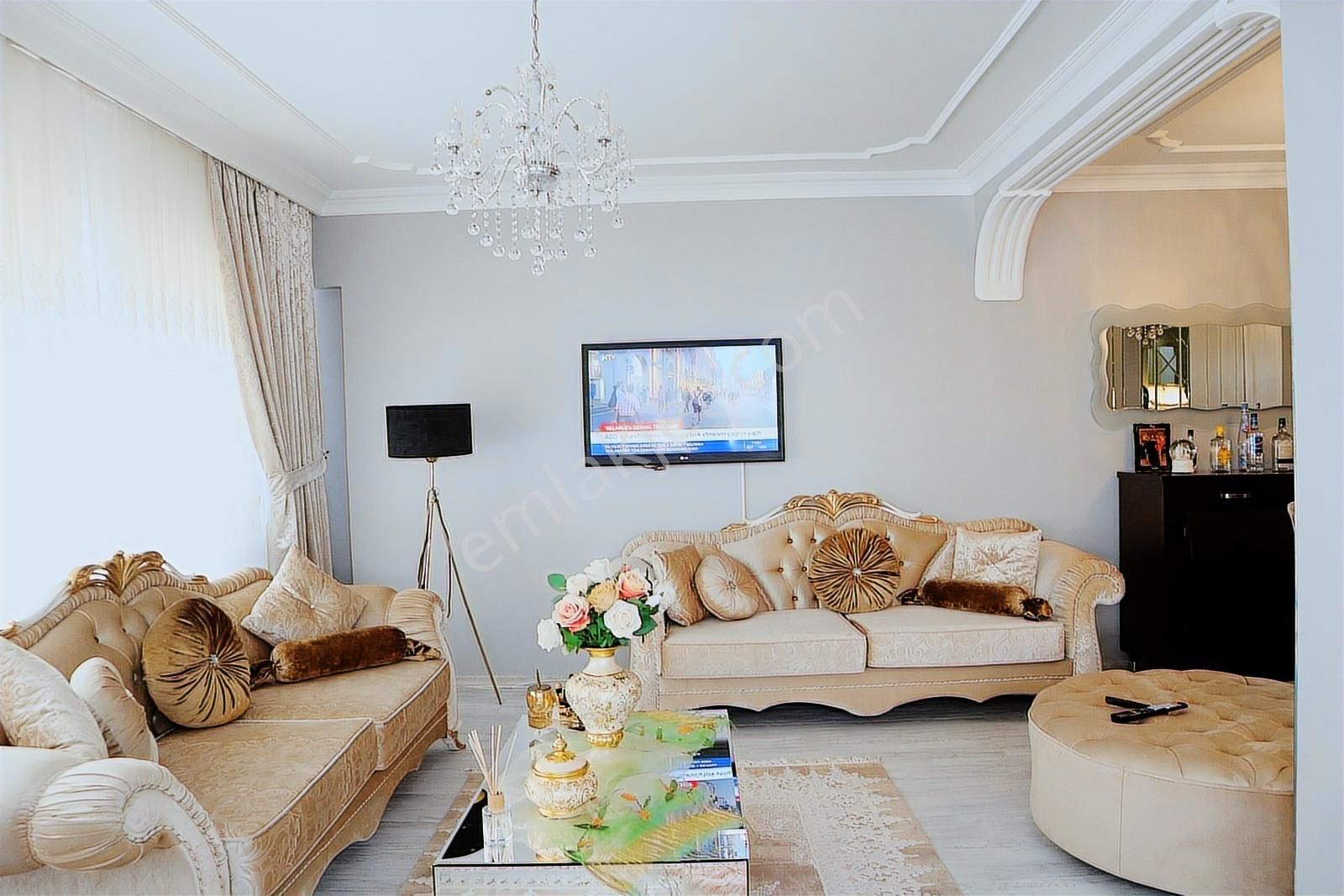 Halitpaşa'da Düz Ayak Havuzlu Site İçi Yenilenmiş 3+1 Daire - Görsel 31