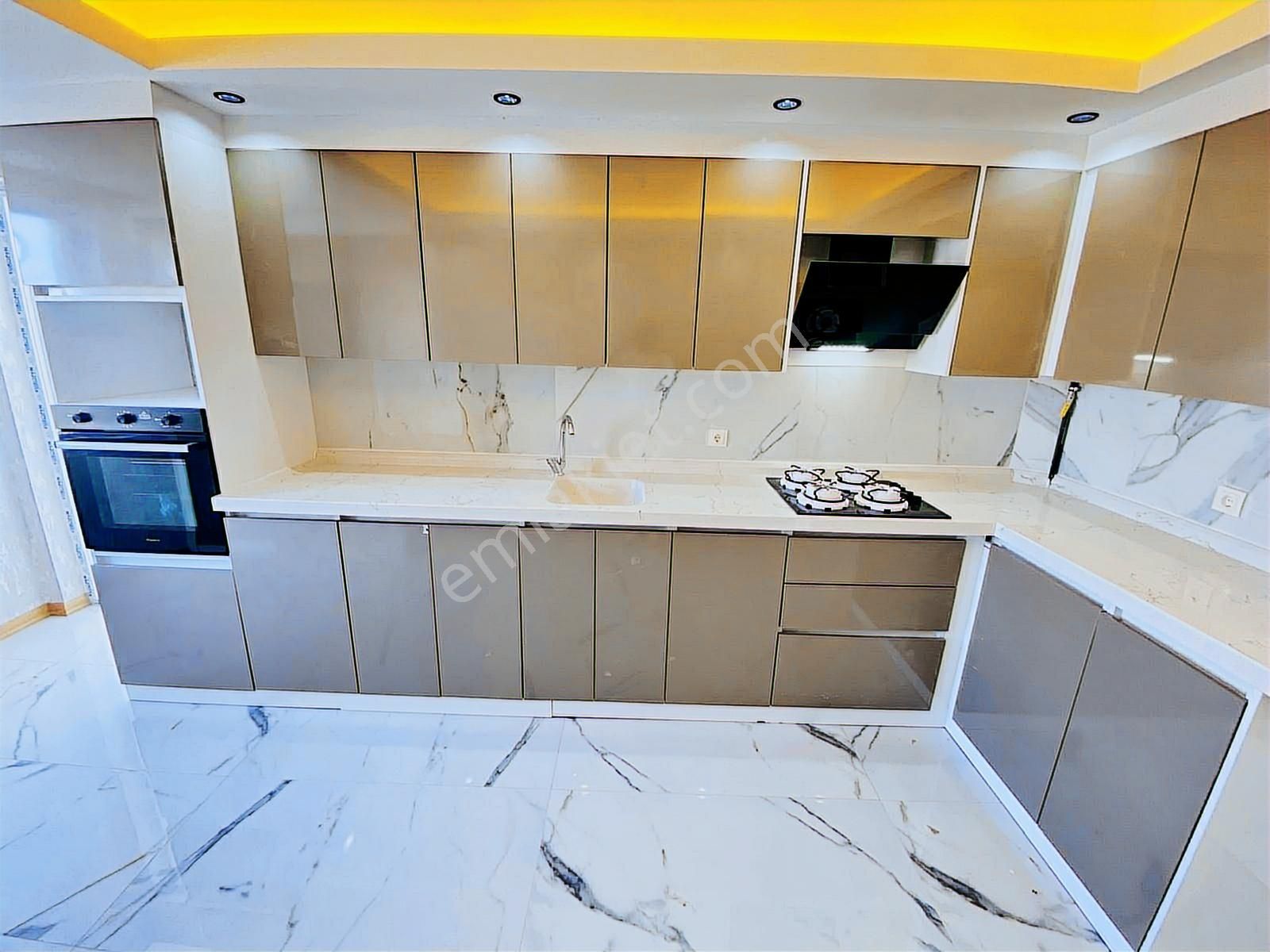 Htc'den*kredi Limitsiz Masrafsız Katta Merkezi Lokasyon ! 3+1 - Görsel 4