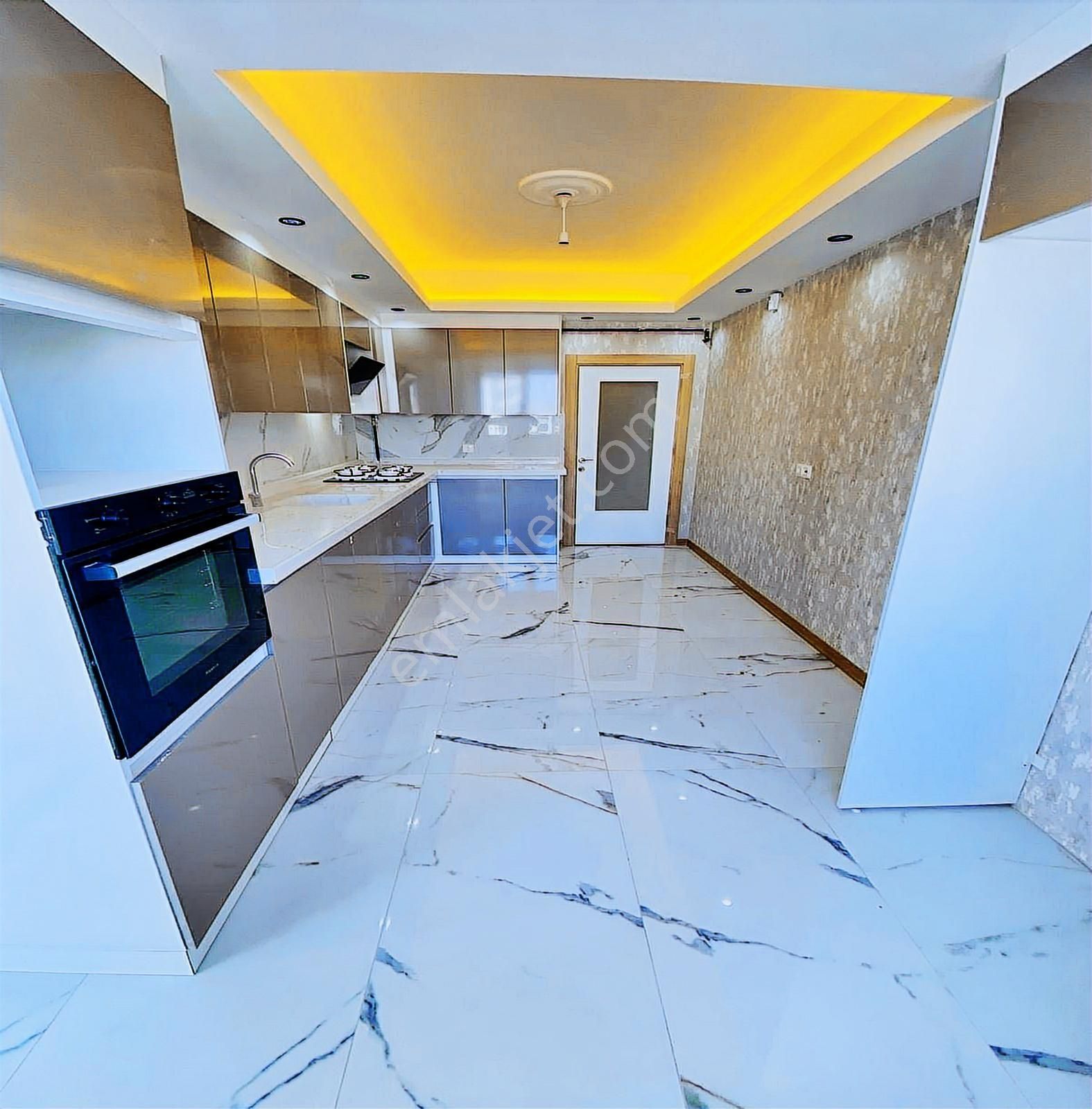 Htc'den*kredi Limitsiz Masrafsız Katta Merkezi Lokasyon ! 3+1 - Görsel 2