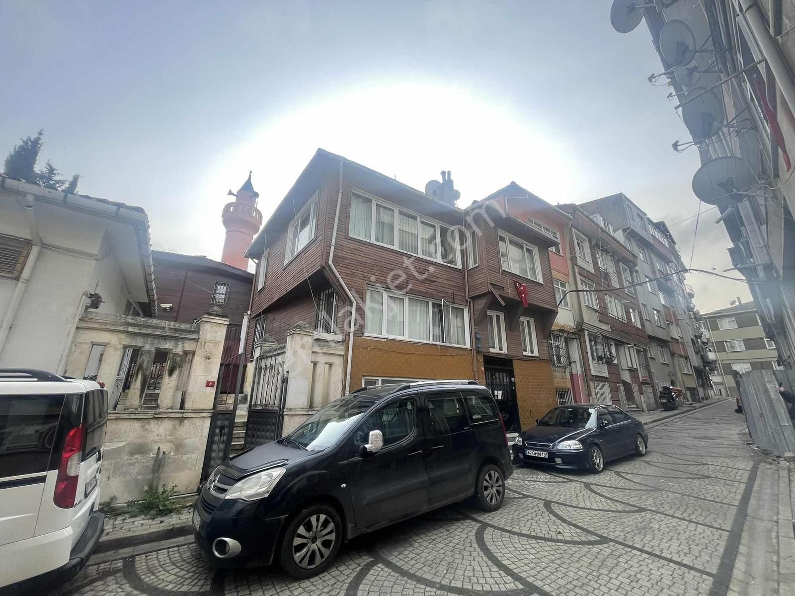 Üsküdar Ahmediye Mah.üç Katlı Müstakil Satılık Ev - Görsel 7