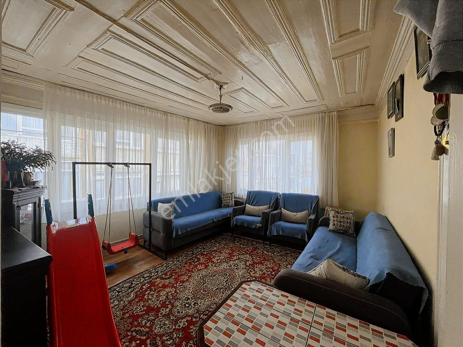 Üsküdar Ahmediye Mah.üç Katlı Müstakil Satılık Ev - Görsel 9