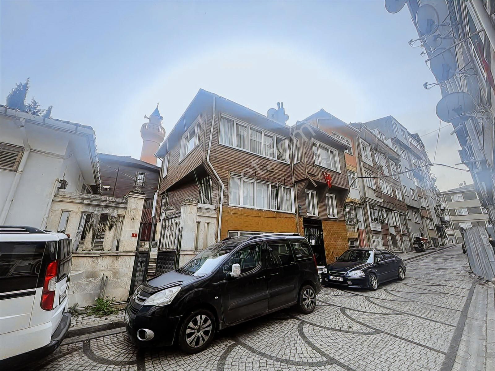 Üsküdar Ahmediye Mah.üç Katlı Müstakil Satılık Ev - Görsel 18