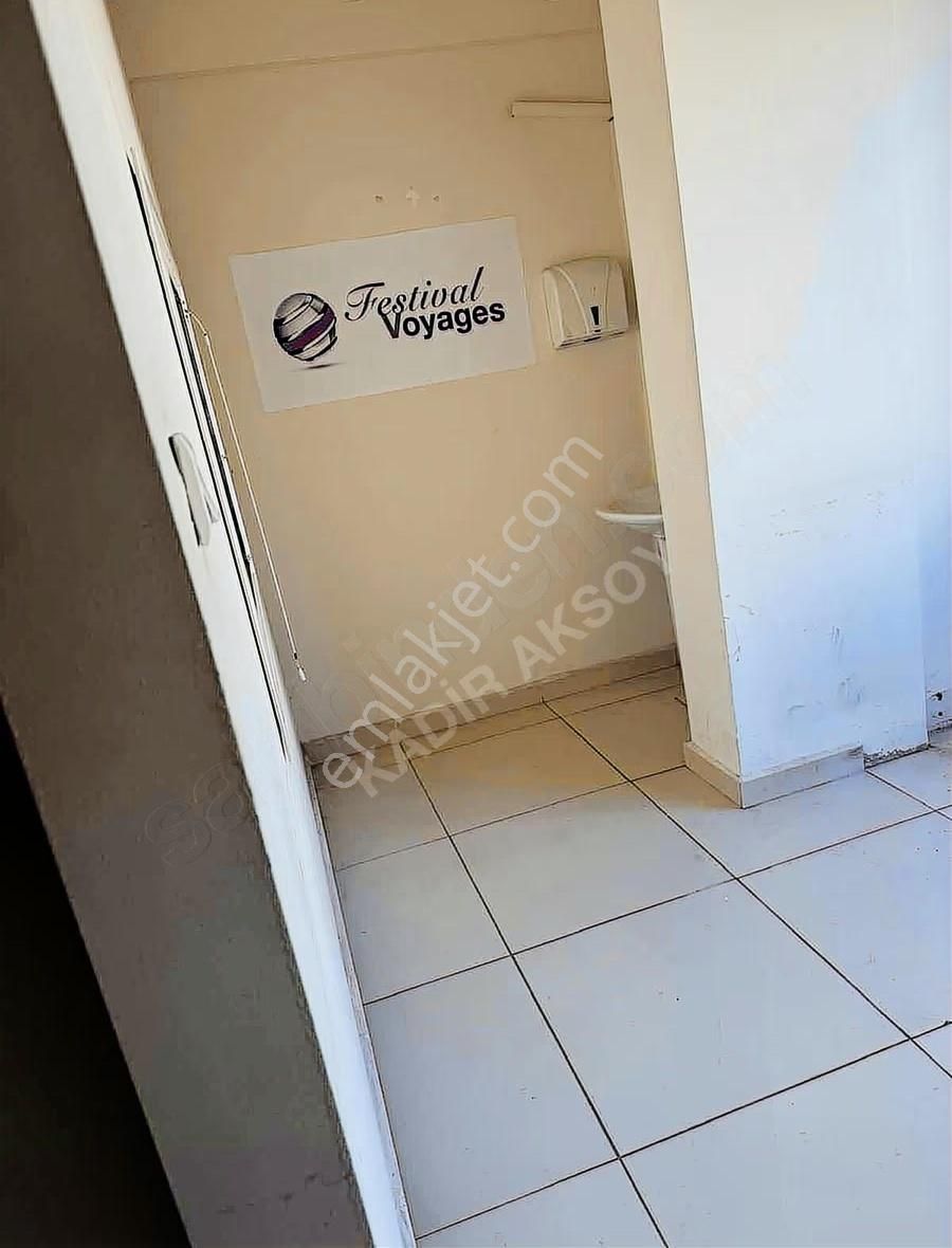Kadir Aksoy Gayrimenkulden Cadde Üzeri Kiralık Dükkan - Görsel 2
