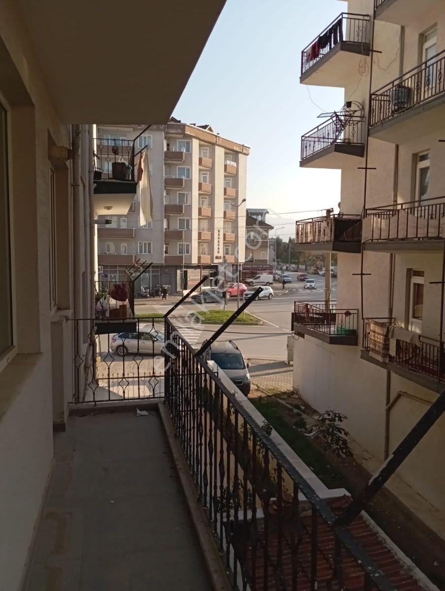 İnegöl-mahmudiye Mahallesinde 3+1 125 M2 Asansörlü Kiralık Daire - Görsel 3