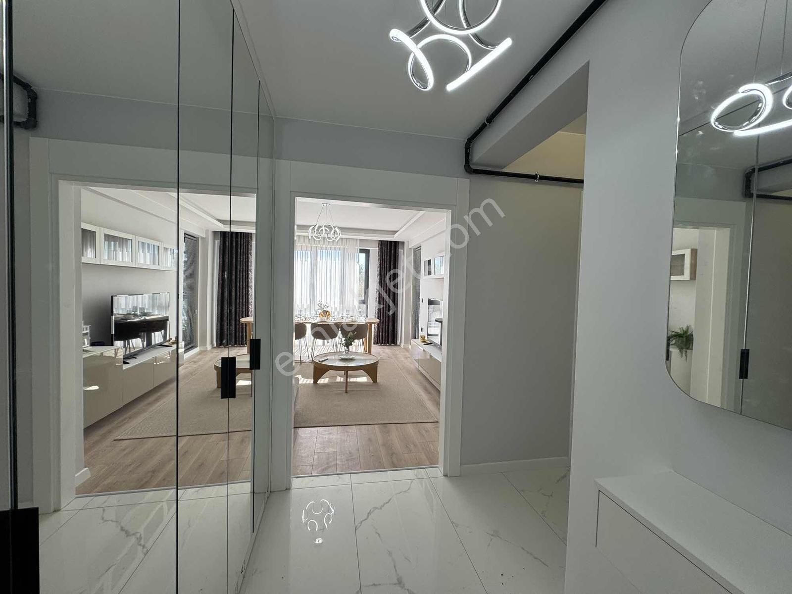 Hasanağa Kızılcıklı Site İçerisinde Arakat 2+1 Havuz K.otopark - Görsel 4