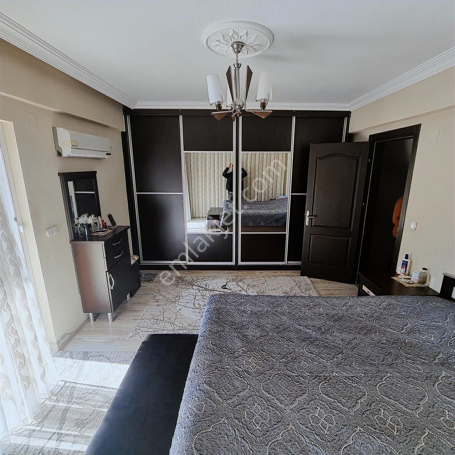 Rota'dan Gülpınar'da Bahçeli Geniş Tripleks Müstakil 4+1 Ev - Görsel 26