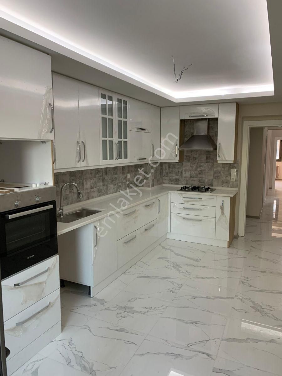 Salihli Merkezde Satılık 4+2 Otoparklı Dubleks Daire - Görsel 19