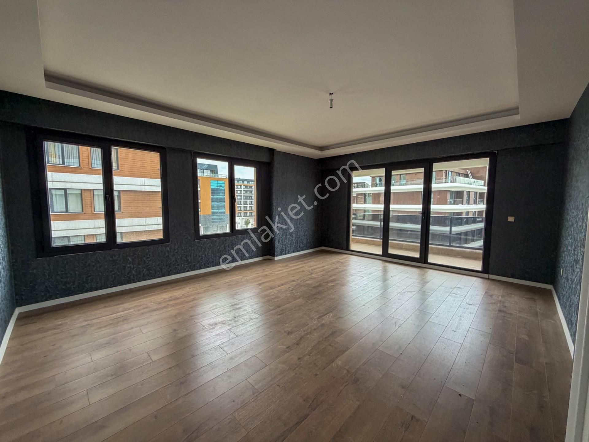 Kadıköy Meydan Suites'de Konum Avantajlı 3+1 Satılık Daire - Görsel 2