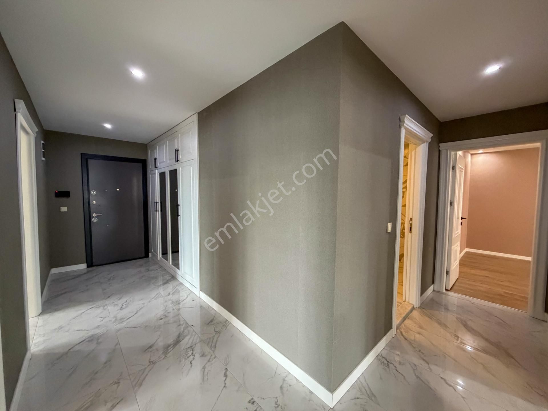 Kadıköy Meydan Suites'de Konum Avantajlı 3+1 Satılık Daire - Görsel 14