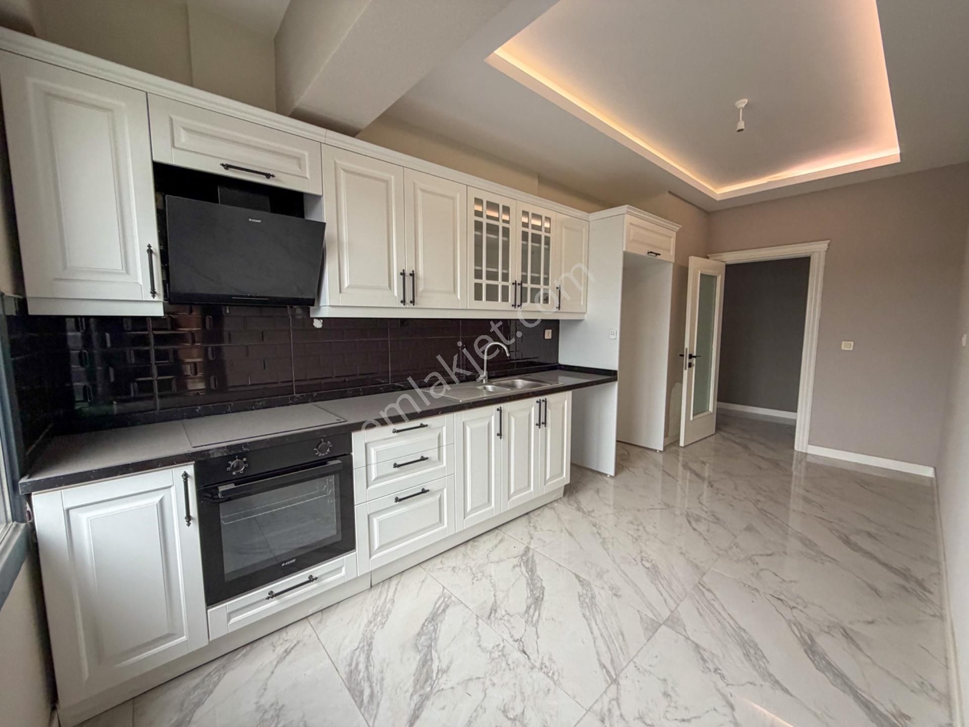 Kadıköy Meydan Suites'de Konum Avantajlı 3+1 Satılık Daire - Görsel 9