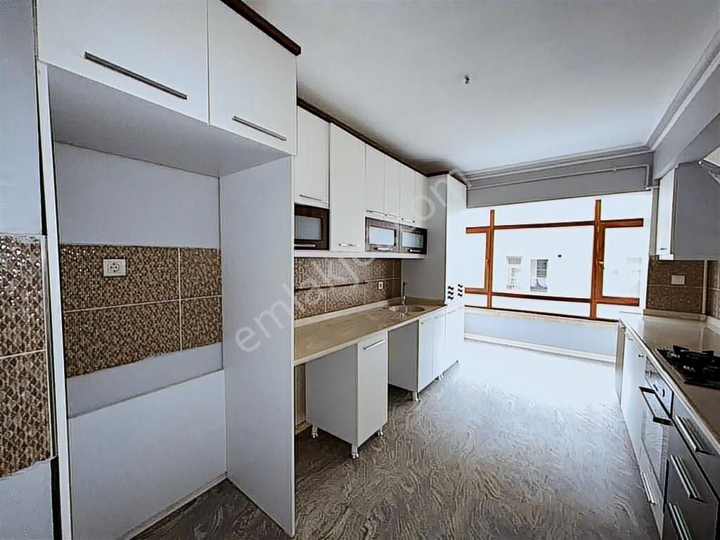 Altın Anahtardan Emrah Mh Katta Ön Güney Doğu Yapıllı Acil - Görsel 13