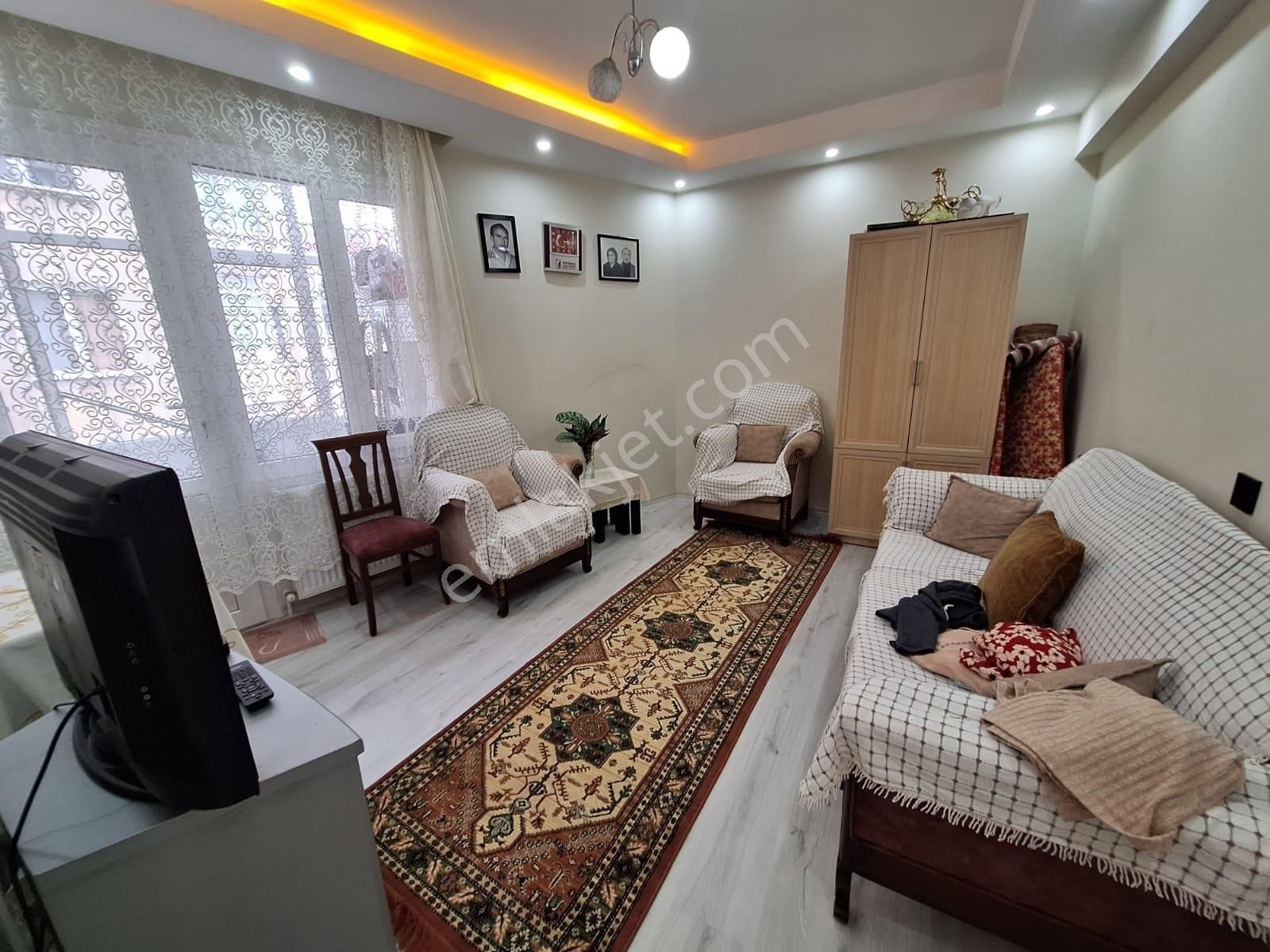 Hatay Pazaryeri Metro Okul Yakını Bakımlı