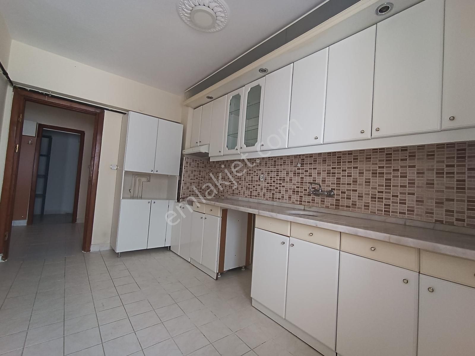 Pursaklar Belediye Karşısı Merkezi Lokasyonda 3+1 Satılık Daire - Görsel 2