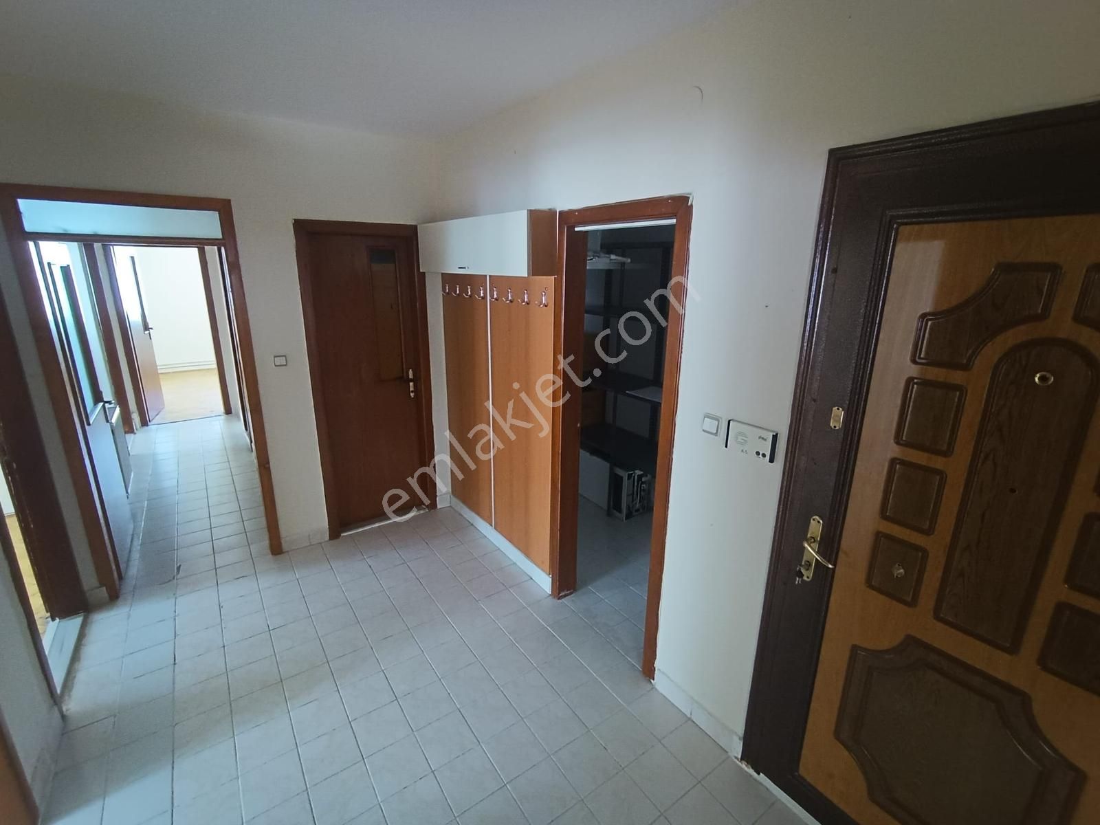 Pursaklar Belediye Karşısı Merkezi Lokasyonda 3+1 Satılık Daire - Görsel 16