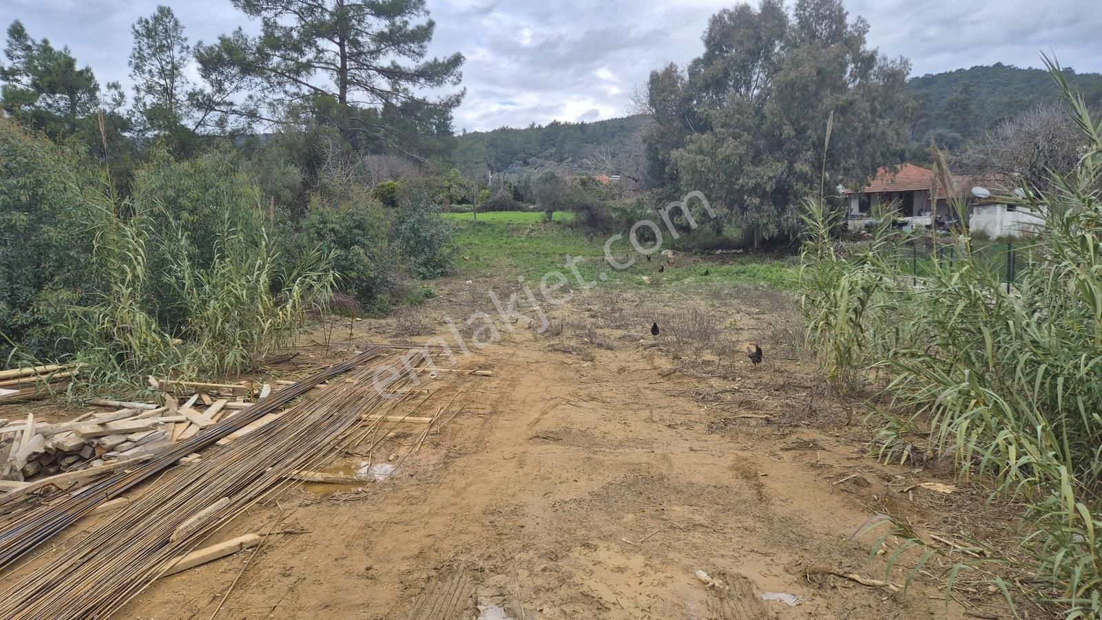 Muğla Ula Ataköy 'de Satılık 920 M2 Konut İmarlı Arsa