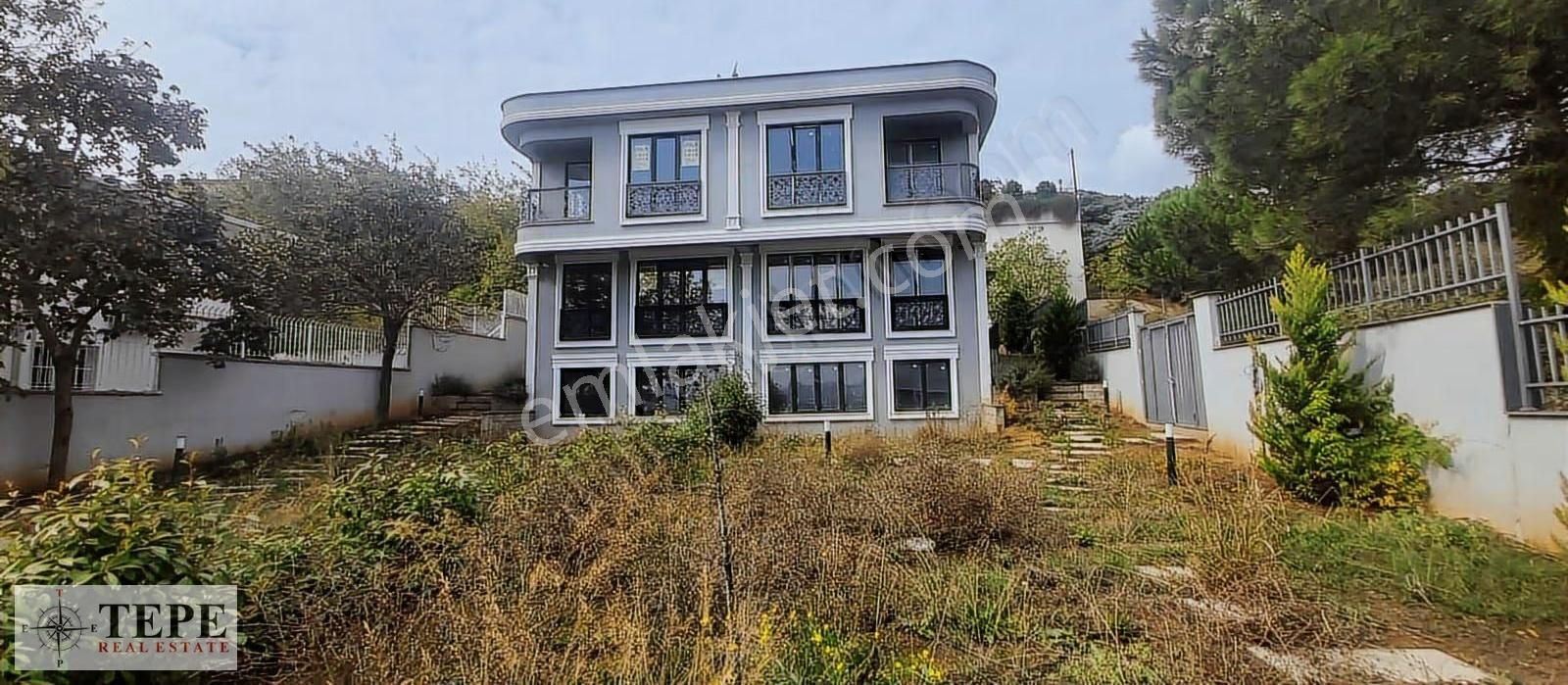 Maltepe Dragosta Satılık Villa 7+2 Villa - Görsel 2