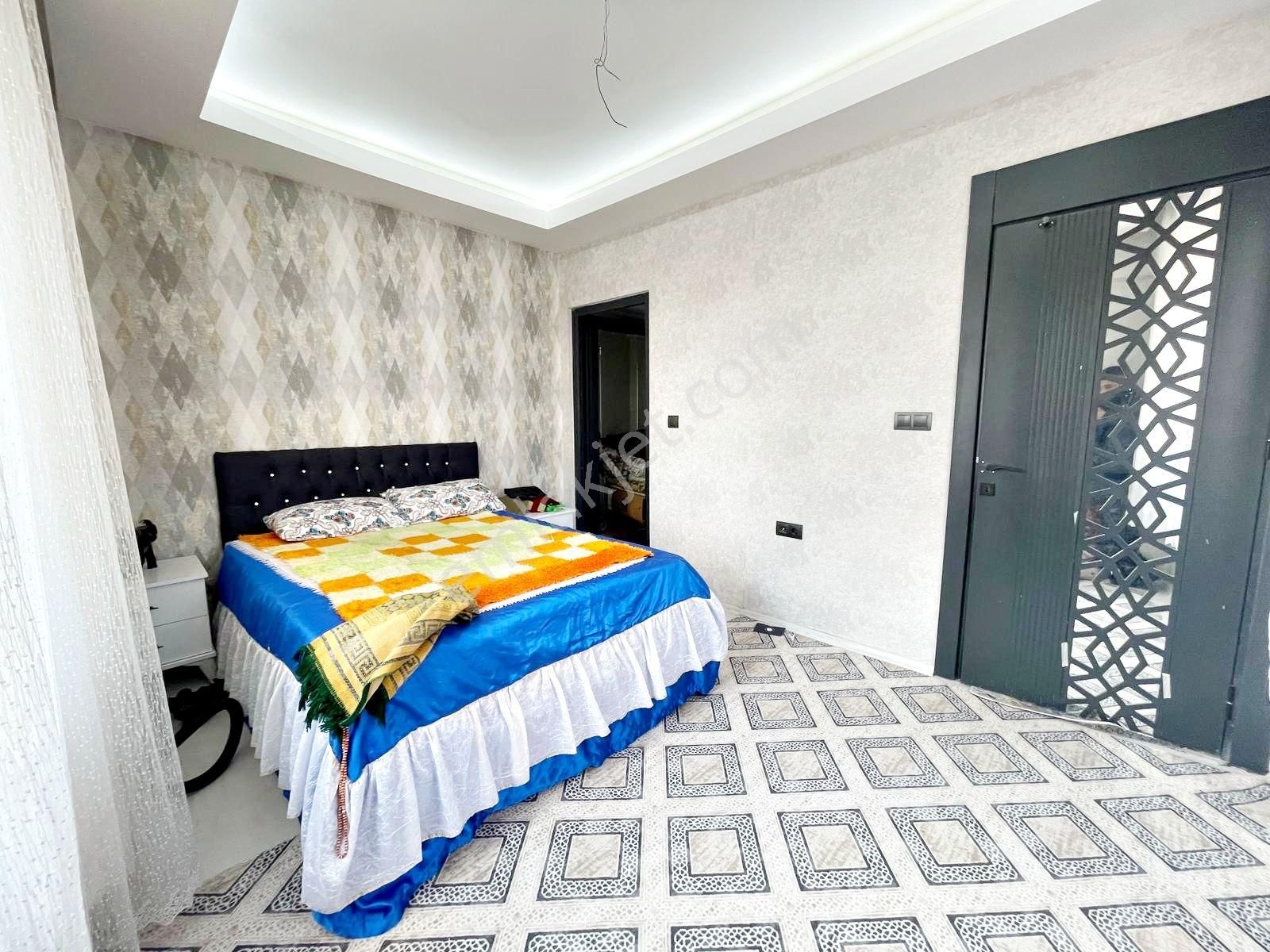 Alpaslan'da Cam Balkonlu Ebeveyn Banyolu Bakımlı 2+1 Daire - Görsel 12