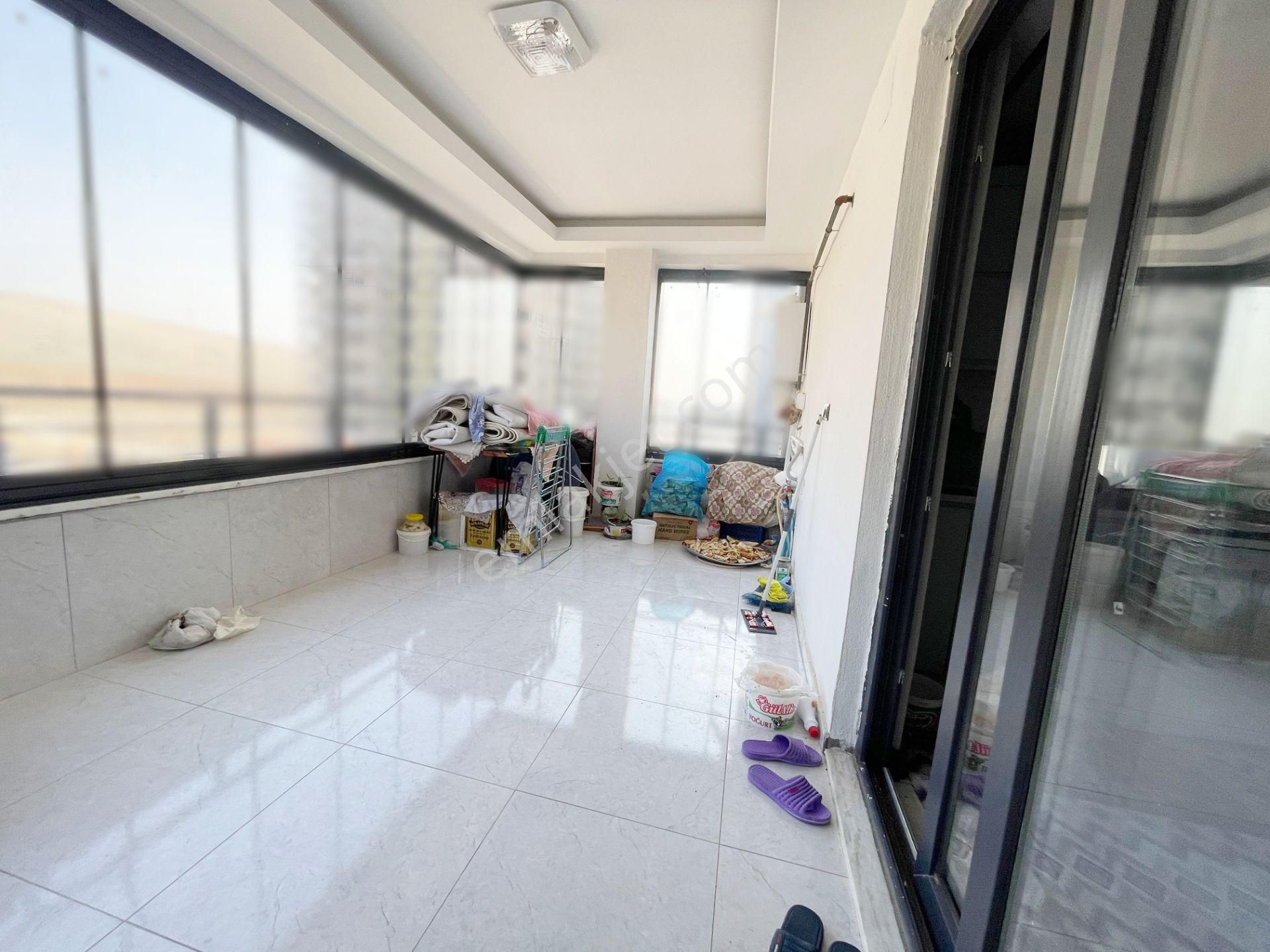 Alpaslan'da Cam Balkonlu Ebeveyn Banyolu Bakımlı 2+1 Daire - Görsel 5