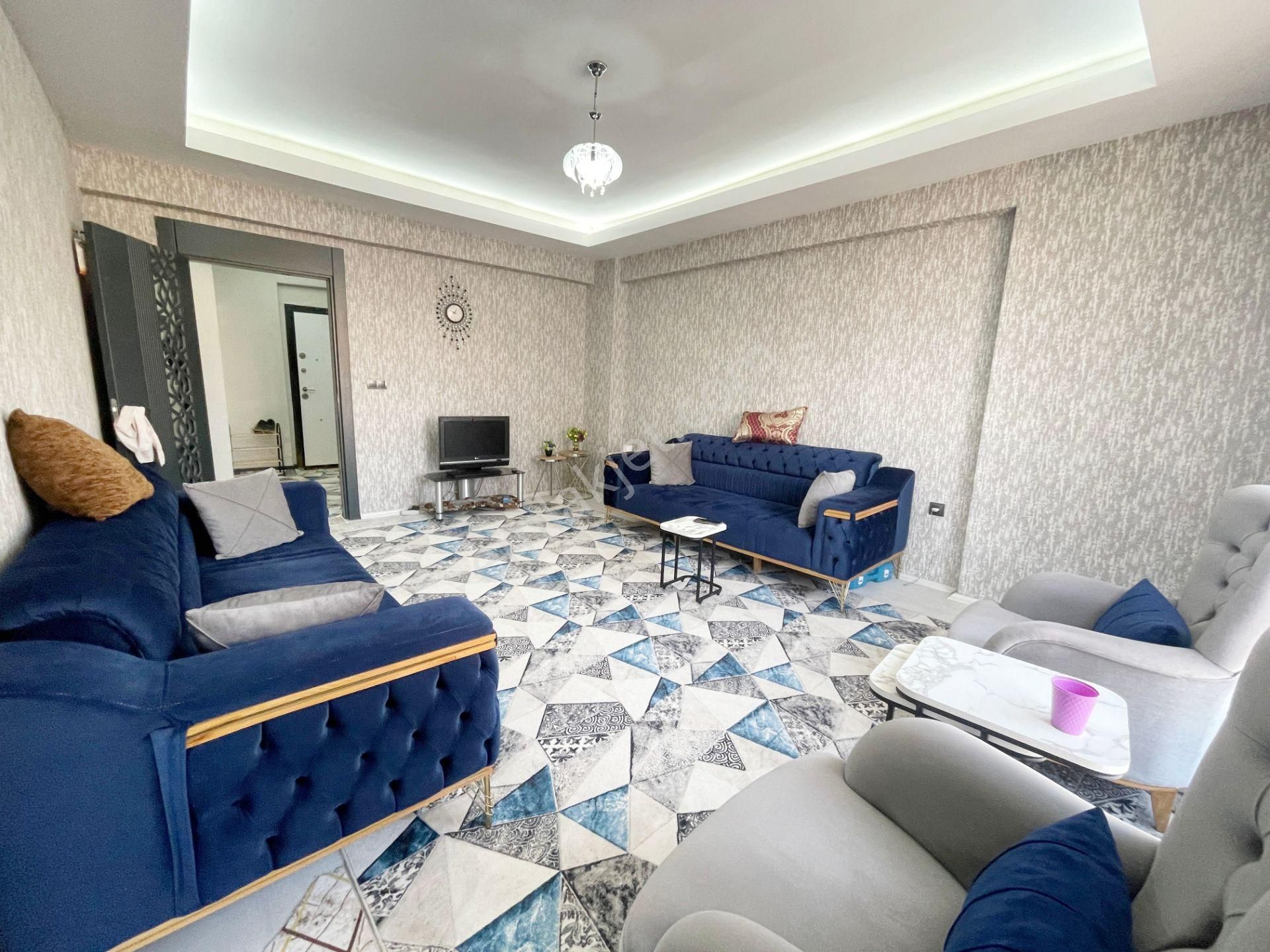 Alpaslan'da Cam Balkonlu Ebeveyn Banyolu Bakımlı 2+1 Daire - Görsel 8