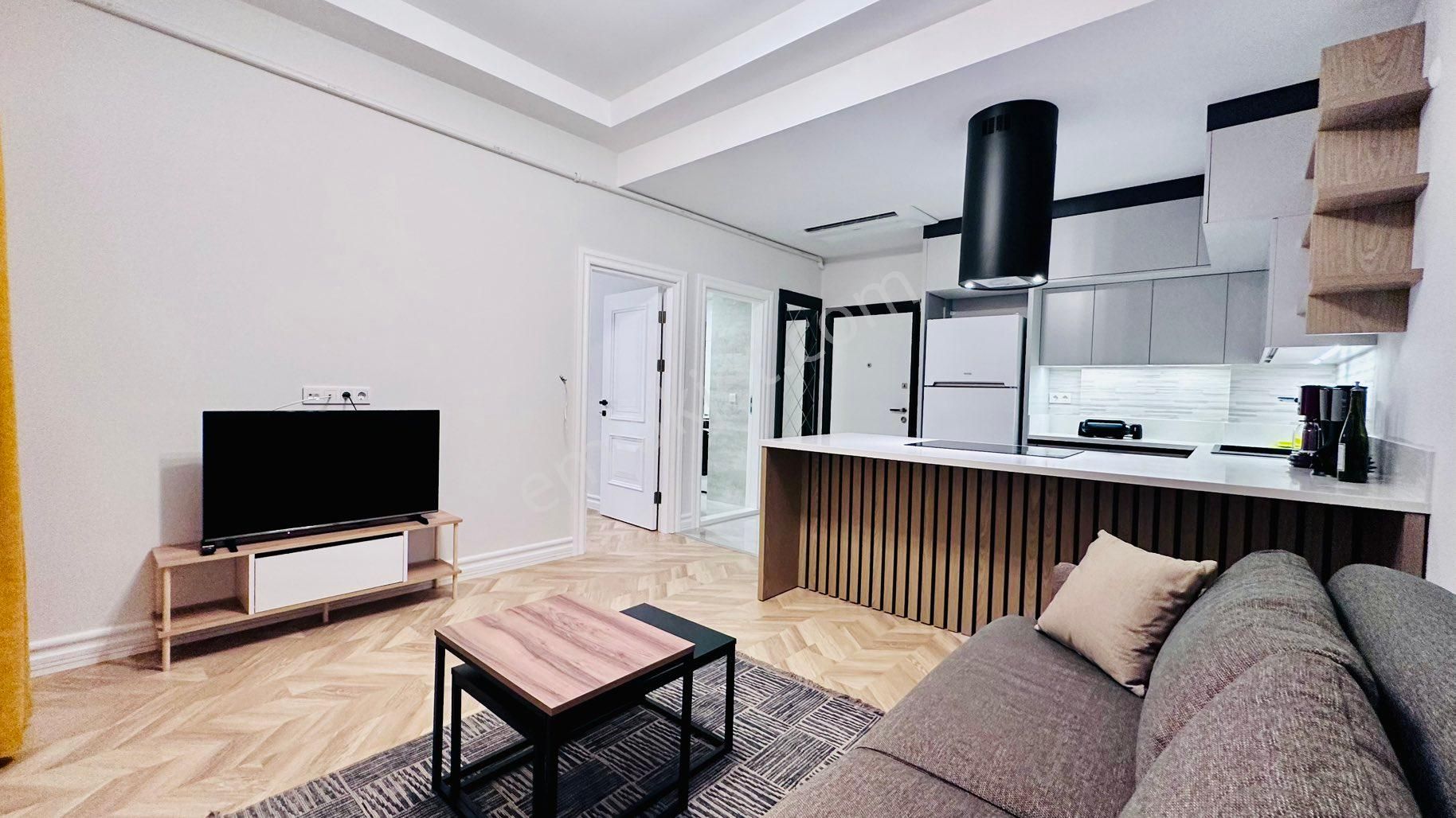 Kadınlar Denizi 1+1 Full Eşyalı Full Deniz Manzaralı Satılık Rezidans Daire - Görsel 4