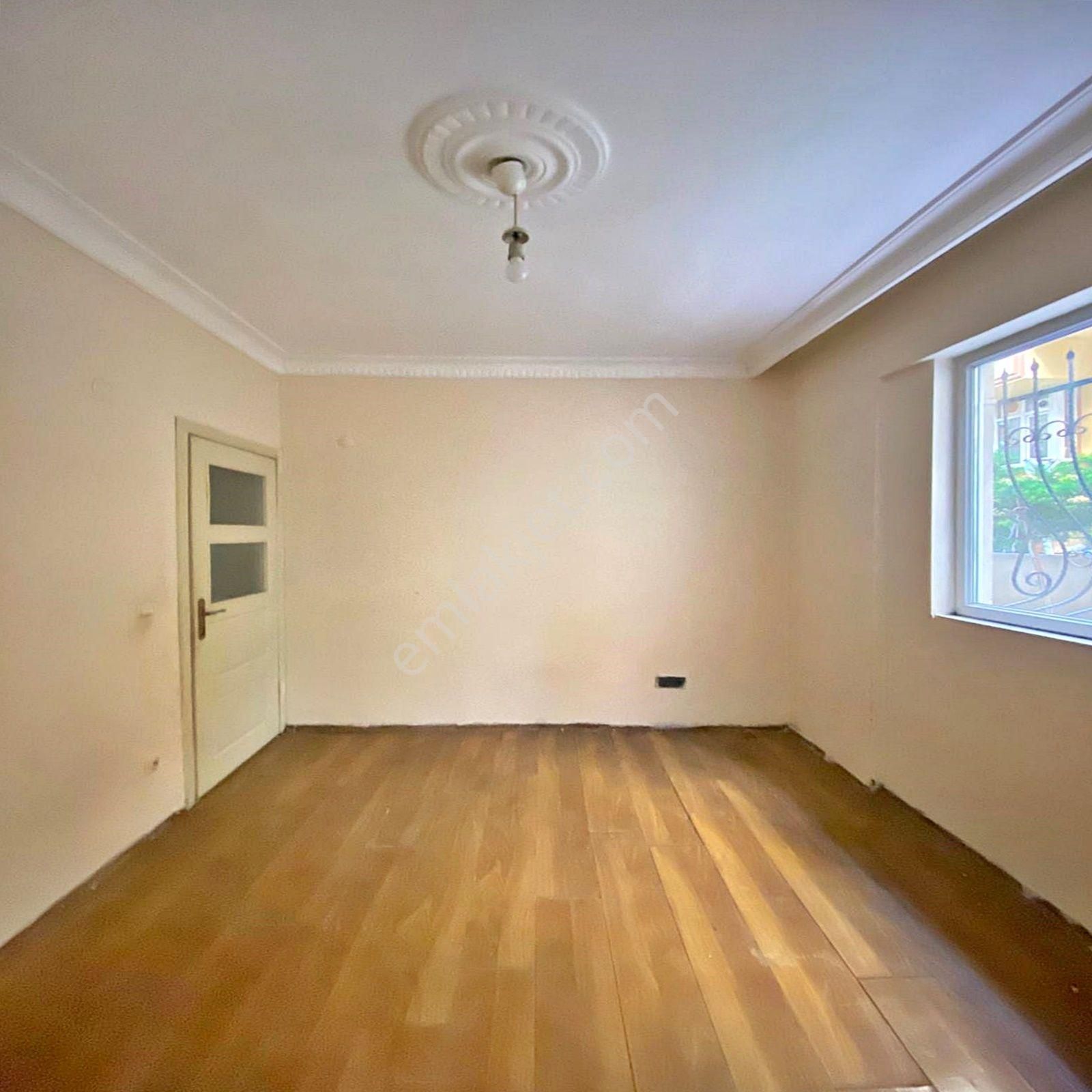 Esenyurt Mehmet Akif Ersoy Mahallesinde 2+1 Bahçeli Bahçe Katı - Görsel 3