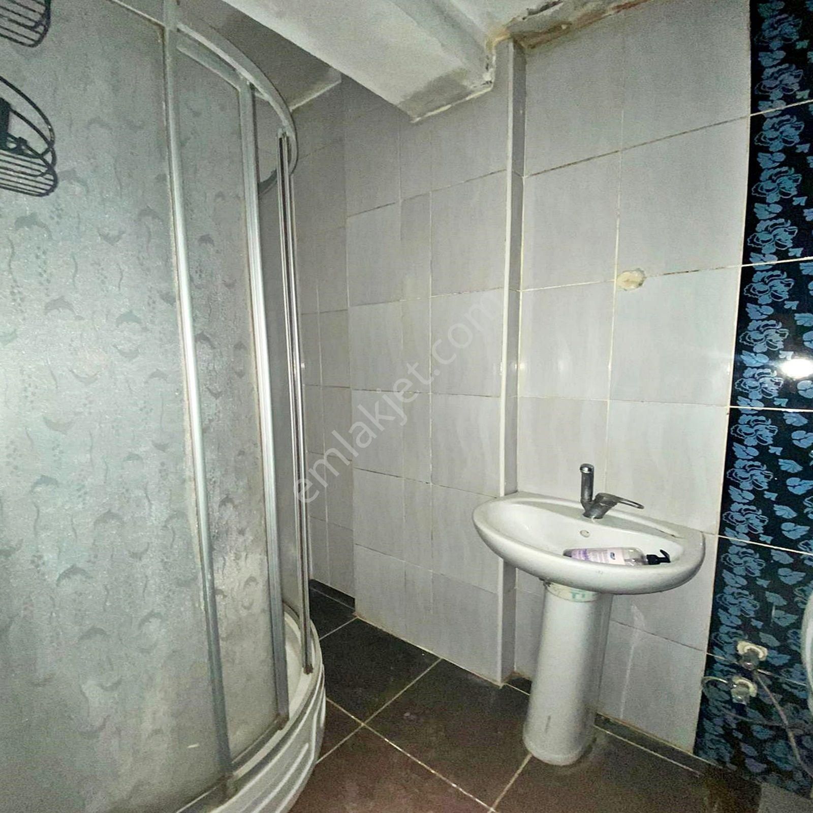 Esenyurt Mehmet Akif Ersoy Mahallesinde 2+1 Bahçeli Bahçe Katı - Görsel 34