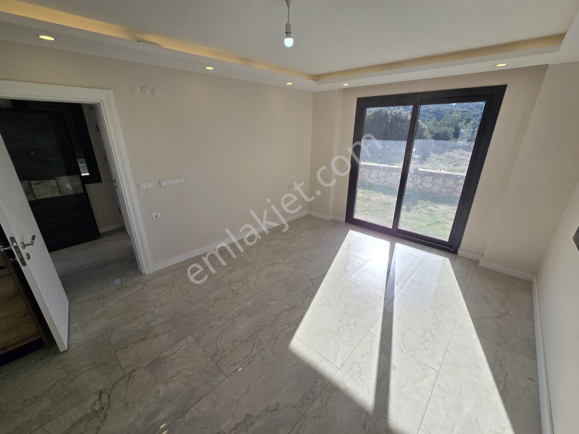 Didim Akbük’te Deniz Manzaralı Sıfır 3+1 Müstakil Villa - Görsel 9