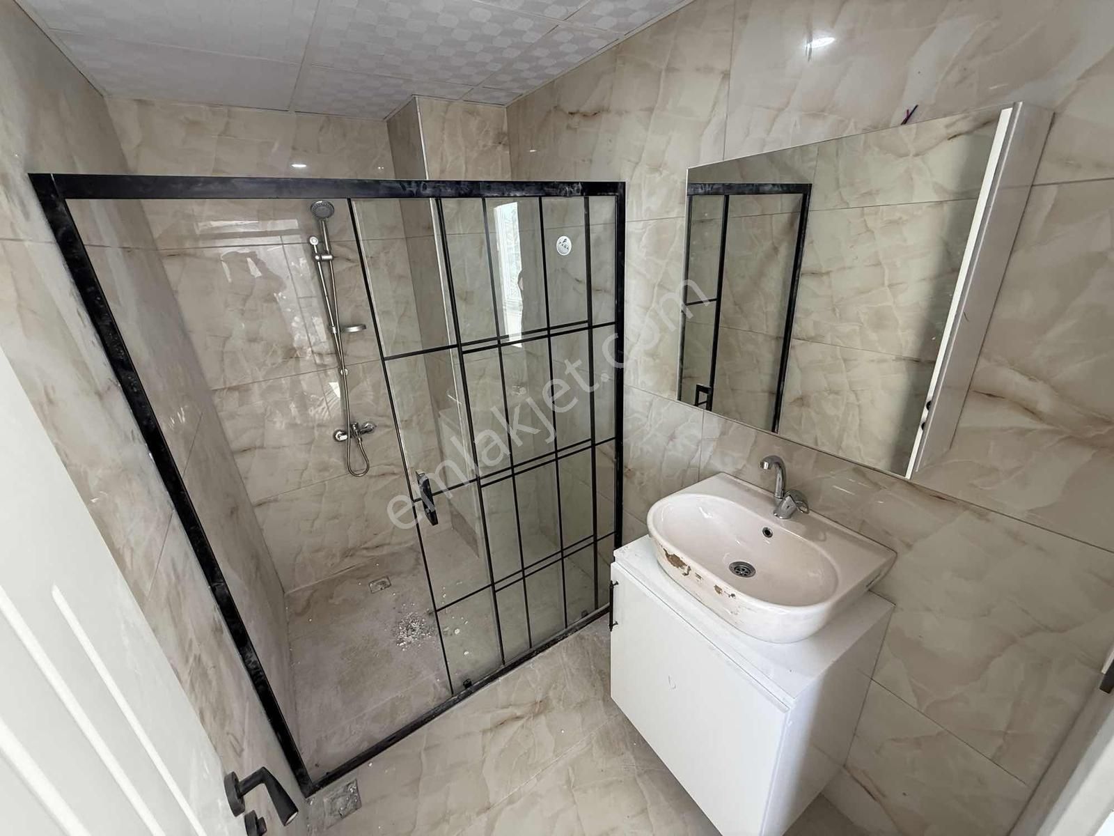 Sütlüce Mah. Eğitimciler Caddesi Yanı 3+1 140m2 Daire - Görsel 6