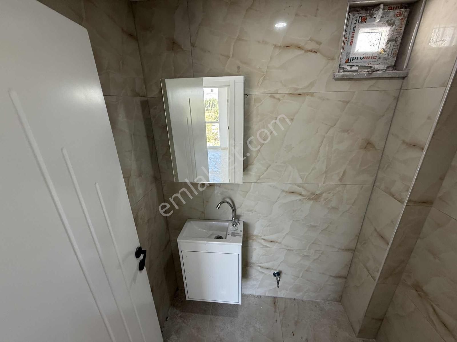 Sütlüce Mah. Eğitimciler Caddesi Yanı 3+1 140m2 Daire - Görsel 24
