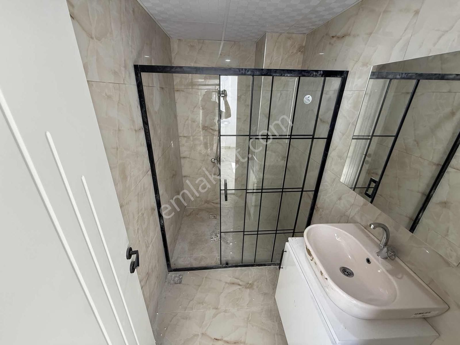 Sütlüce Mah. Eğitimciler Caddesi Yanı 3+1 140m2 Daire - Görsel 3