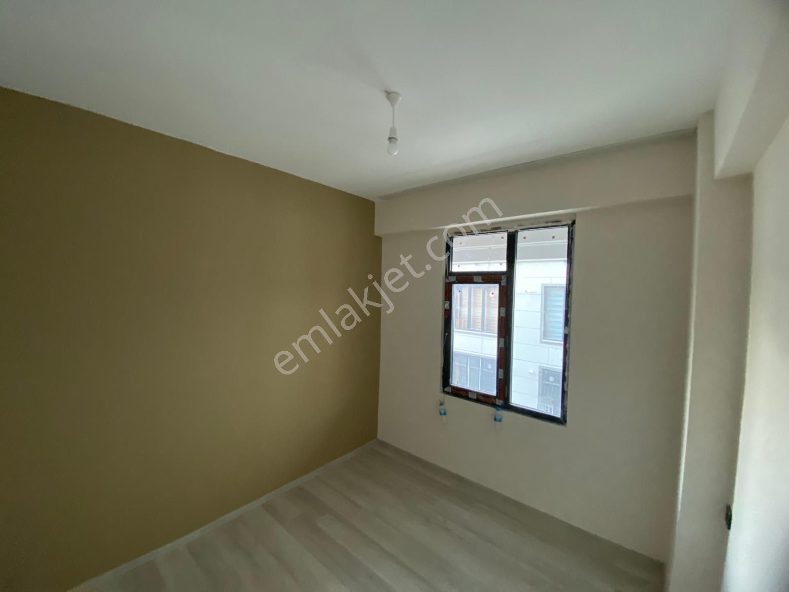 Mükemmel Konumda Kiralık 1+1 - Görsel 9