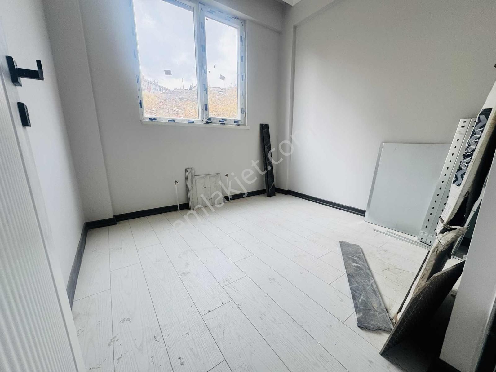 Şentürk Gayrimenkul'den**düz Giriş**/elfida Yakını//sıfır Daire! - Görsel 4