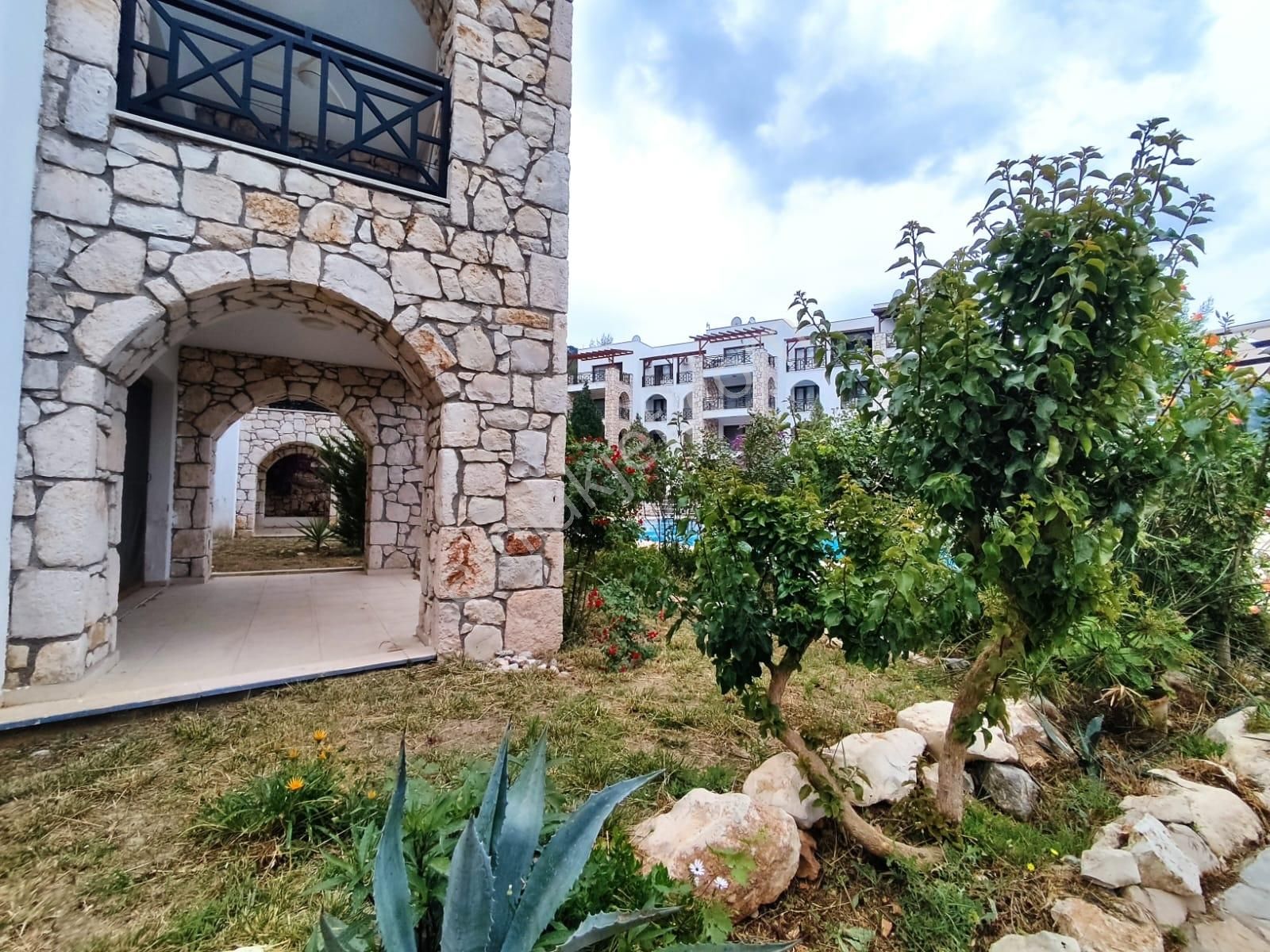 Didim Akbük Te Satılık Deniz Ve Doğa Manzaralı 3+1 Geniş Daire - Görsel 20