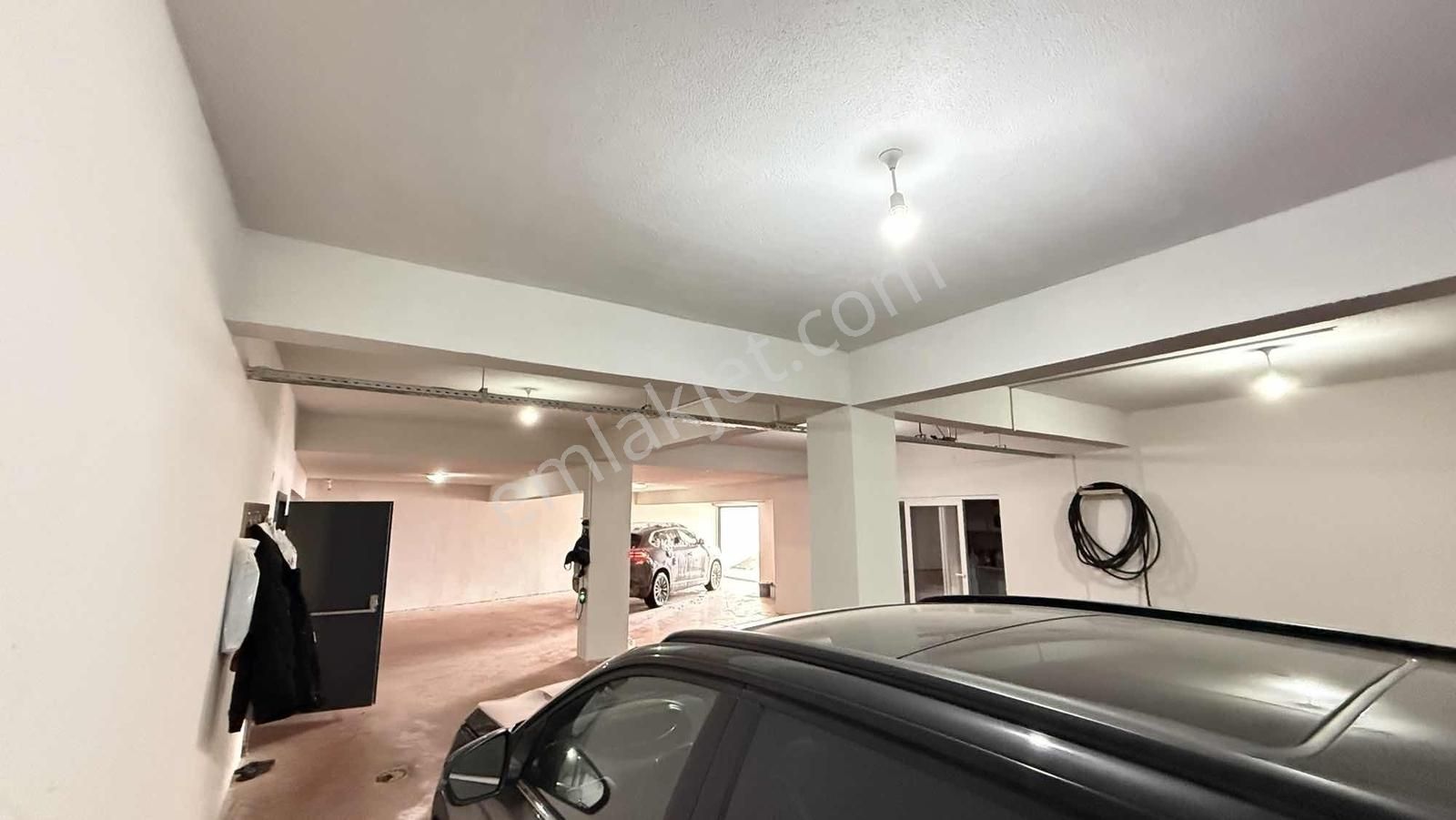 Akram'dan Yunuseli'de Önü Açık Emsalsiz Villa - Görsel 14