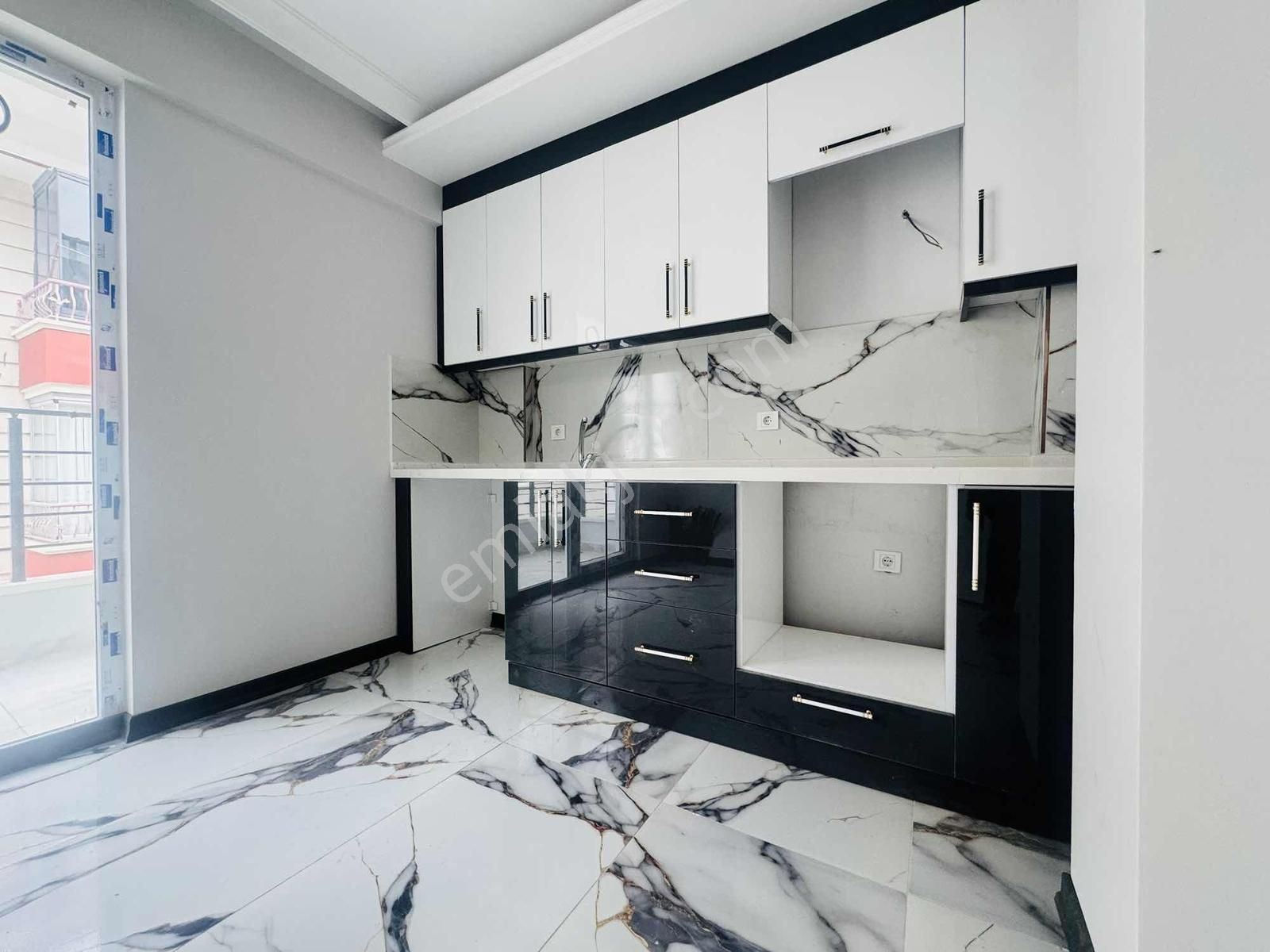 Şentürk Gayrimenkul'den**son Fırsat Daire**bu Fiyata Emsali Yok! - Görsel 11