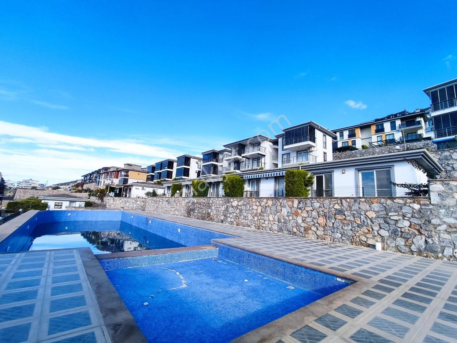 Akbük Te Satılık Full Eşyalı Deniz Manzaralı Bahçekat 1+1 Daire - Görsel 17