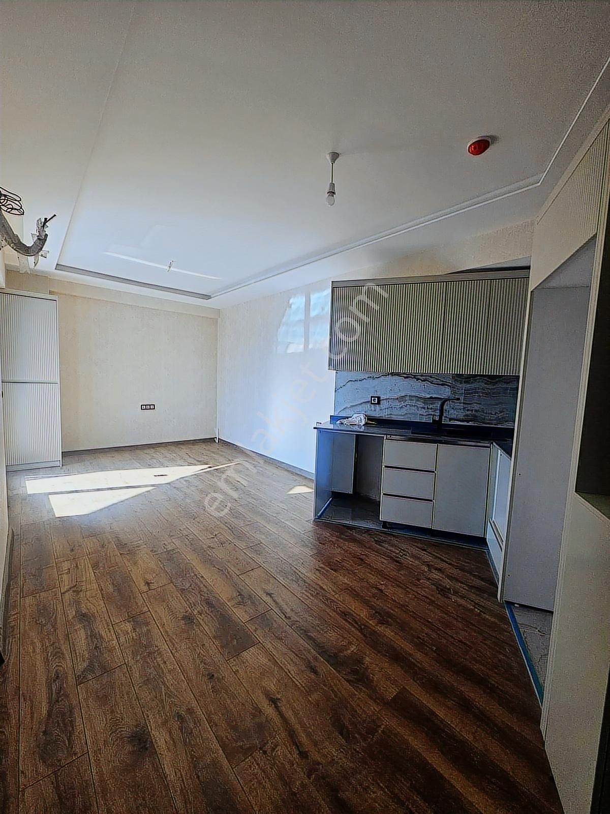 Arpaçbahşiş "de Kiralık Havuzlu 1+1 Sıfır Daire - Görsel 2