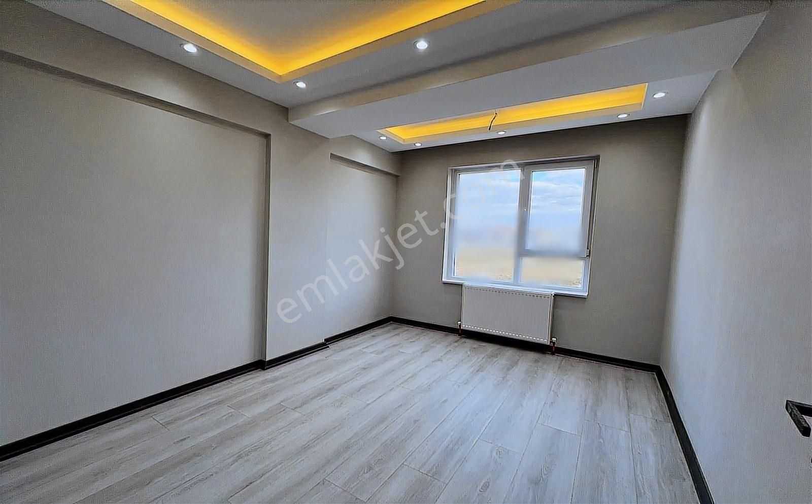 Yenikent Emlak'dan 3+1 Katta Ultra Lüx İşçilikli Yüksek Kredili - Görsel 38