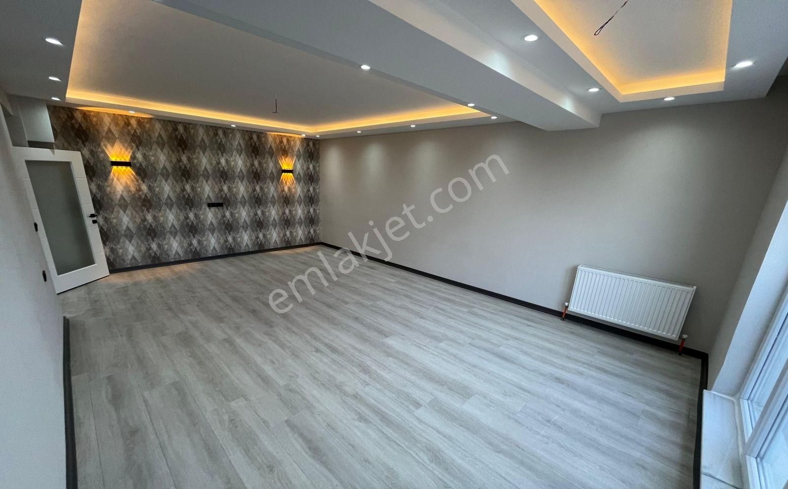 Yenikent Emlak'dan 3+1 Katta Ultra Lüx İşçilikli Yüksek Kredili - Görsel 11