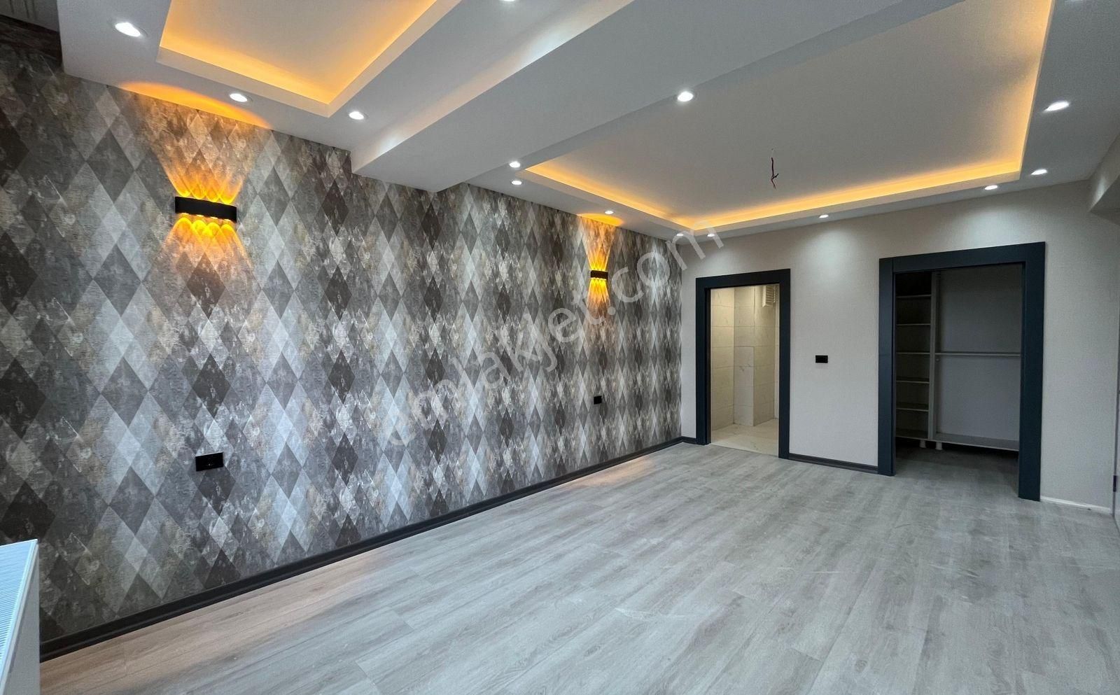 Yenikent Emlak'dan 3+1 Katta Ultra Lüx İşçilikli Yüksek Kredili - Görsel 22