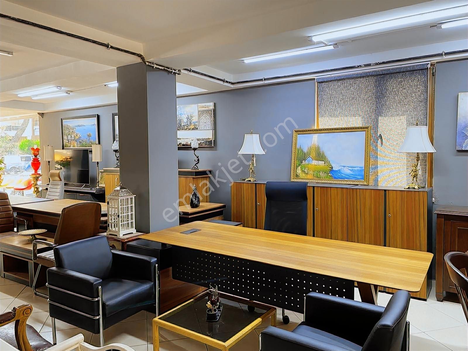 Mektep Caddesi Üzeri Net 120 M² Kullanımlı Satılık Mağaza - Görsel 11