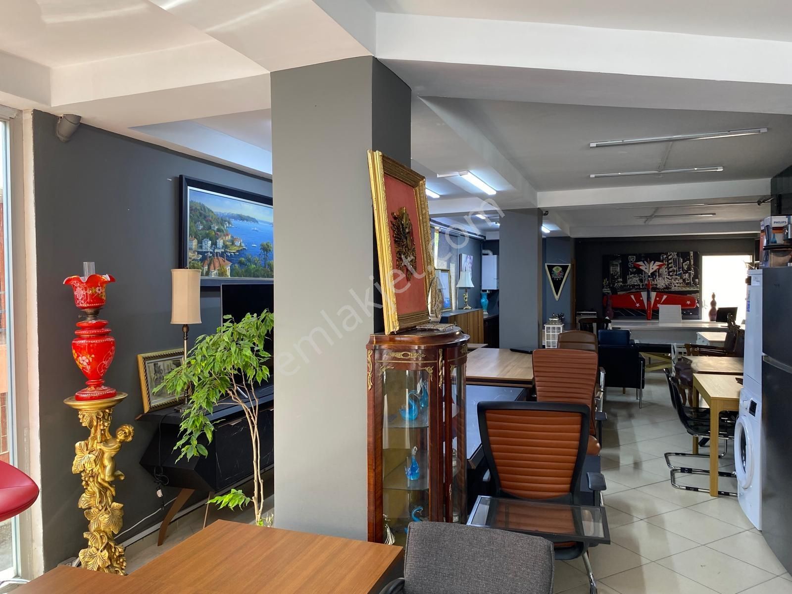 Mektep Caddesi Üzeri Net 120 M² Kullanımlı Satılık Mağaza - Görsel 10