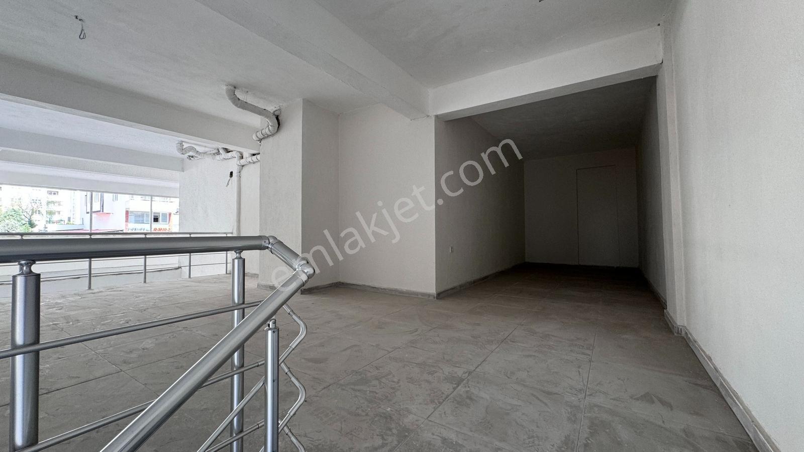 Cb'den Vadi Mahallesinde Ana Cadde Üzeri Bacalı Kiralık İşyeri - Görsel 8