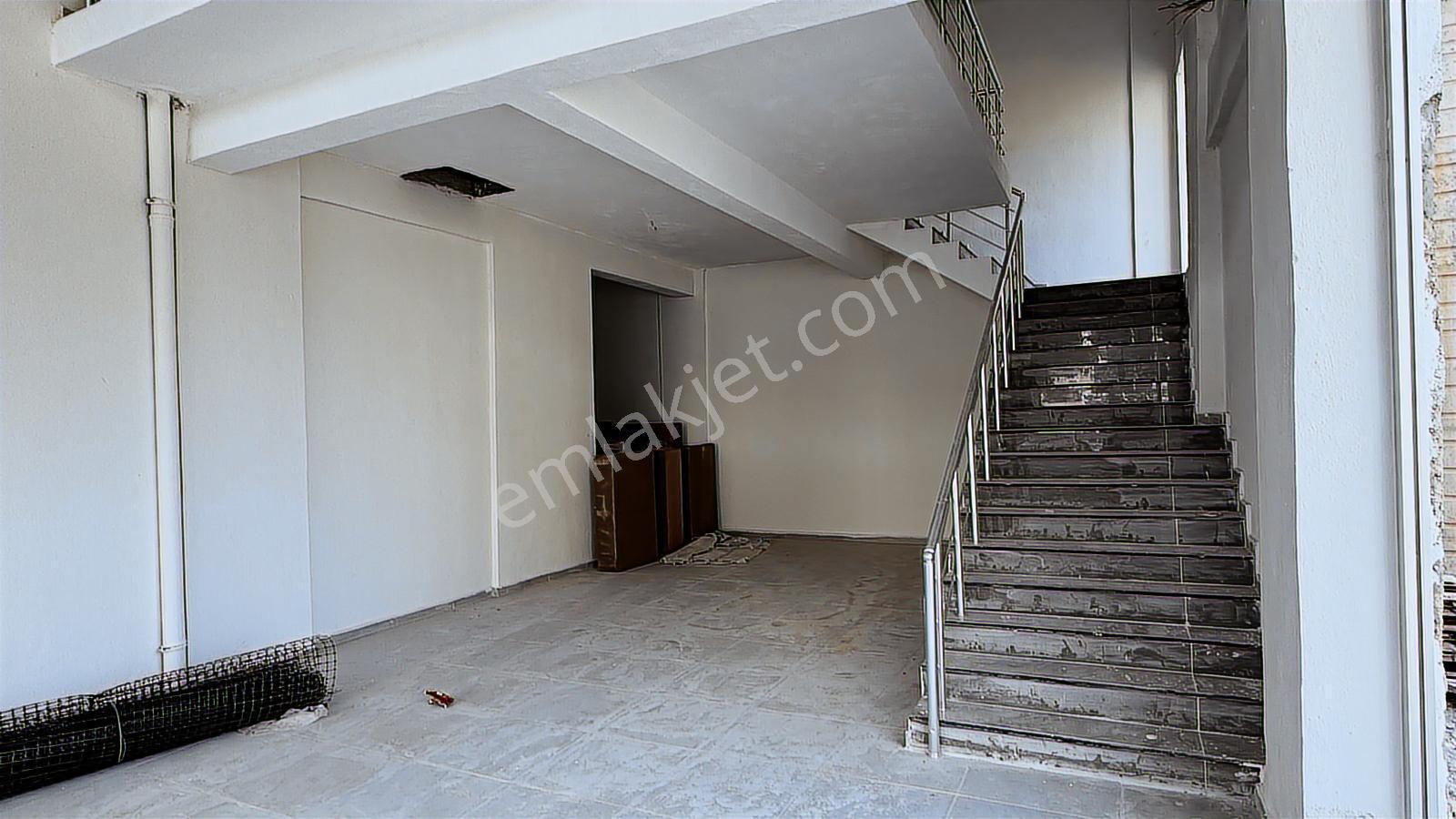 Cb'den Vadi Mahallesinde Ana Cadde Üzeri Bacalı Kiralık İşyeri - Görsel 7
