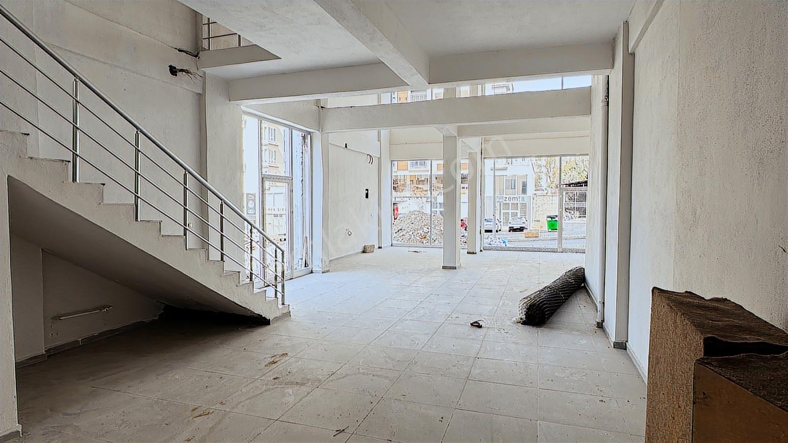 Cb'den Vadi Mahallesinde Ana Cadde Üzeri Bacalı Kiralık İşyeri - Görsel 9