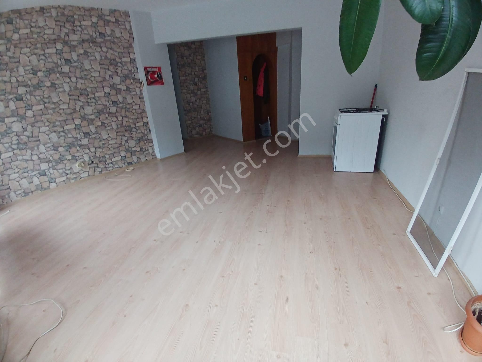 Heykelde Bakımlı Kiralık Daire - Görsel 10