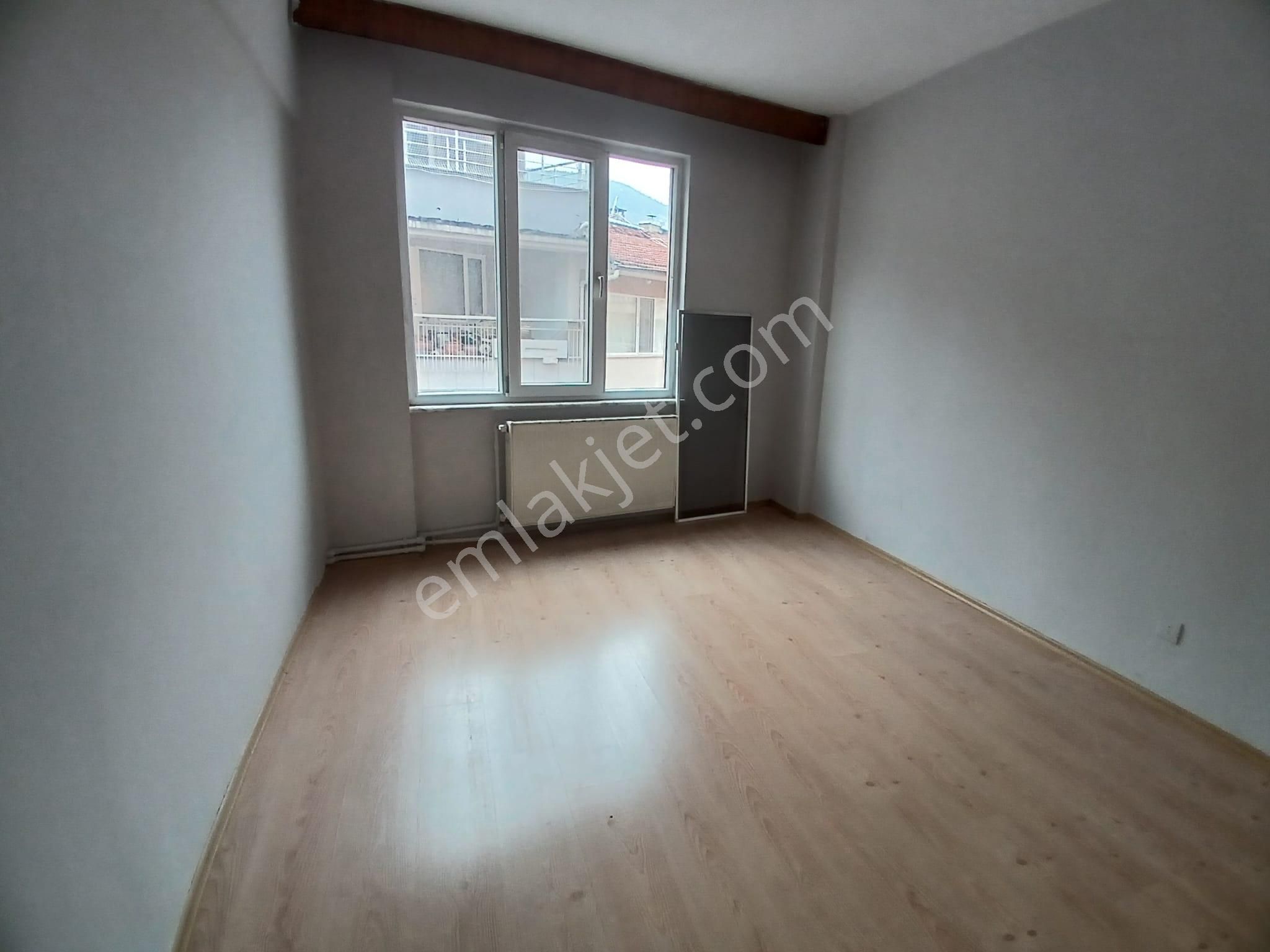 Heykelde Bakımlı Kiralık Daire - Görsel 17