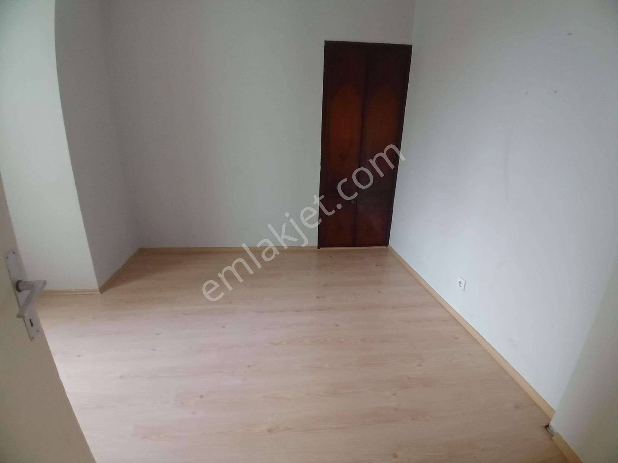 Heykelde Bakımlı Kiralık Daire - Görsel 18